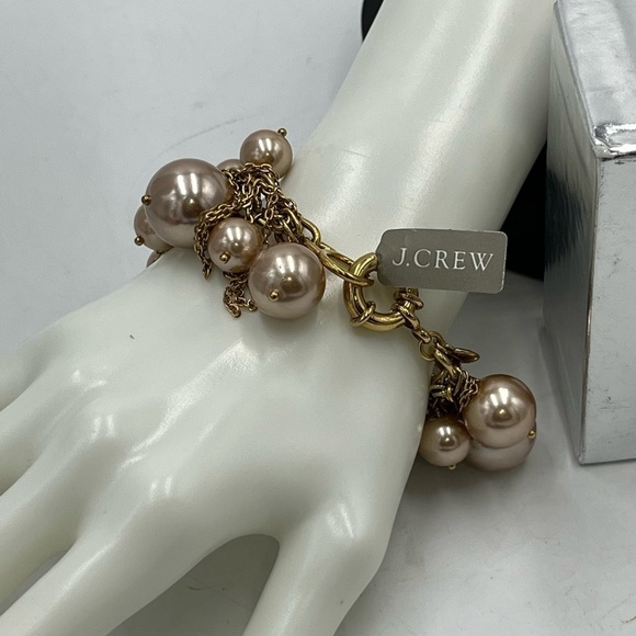 J. Crew Beige Faux Pearl & Gold Tone Chain Fringe Tassel Bracelet - Picture 9 of 12